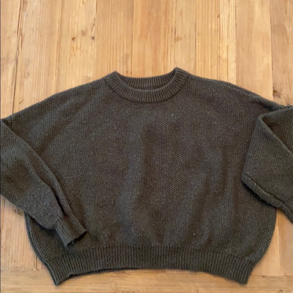 Urban Outfitters crop sweater